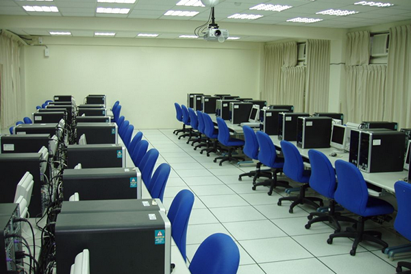 All Steel Anti-Static Raised Floor With HPL Covering (2)