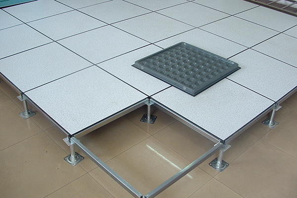 All Steel Anti-Static Raised Floor With HPL Covering (2)