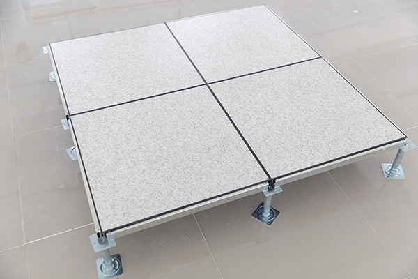 All steel Anti-static raised floor with HPL covering 01