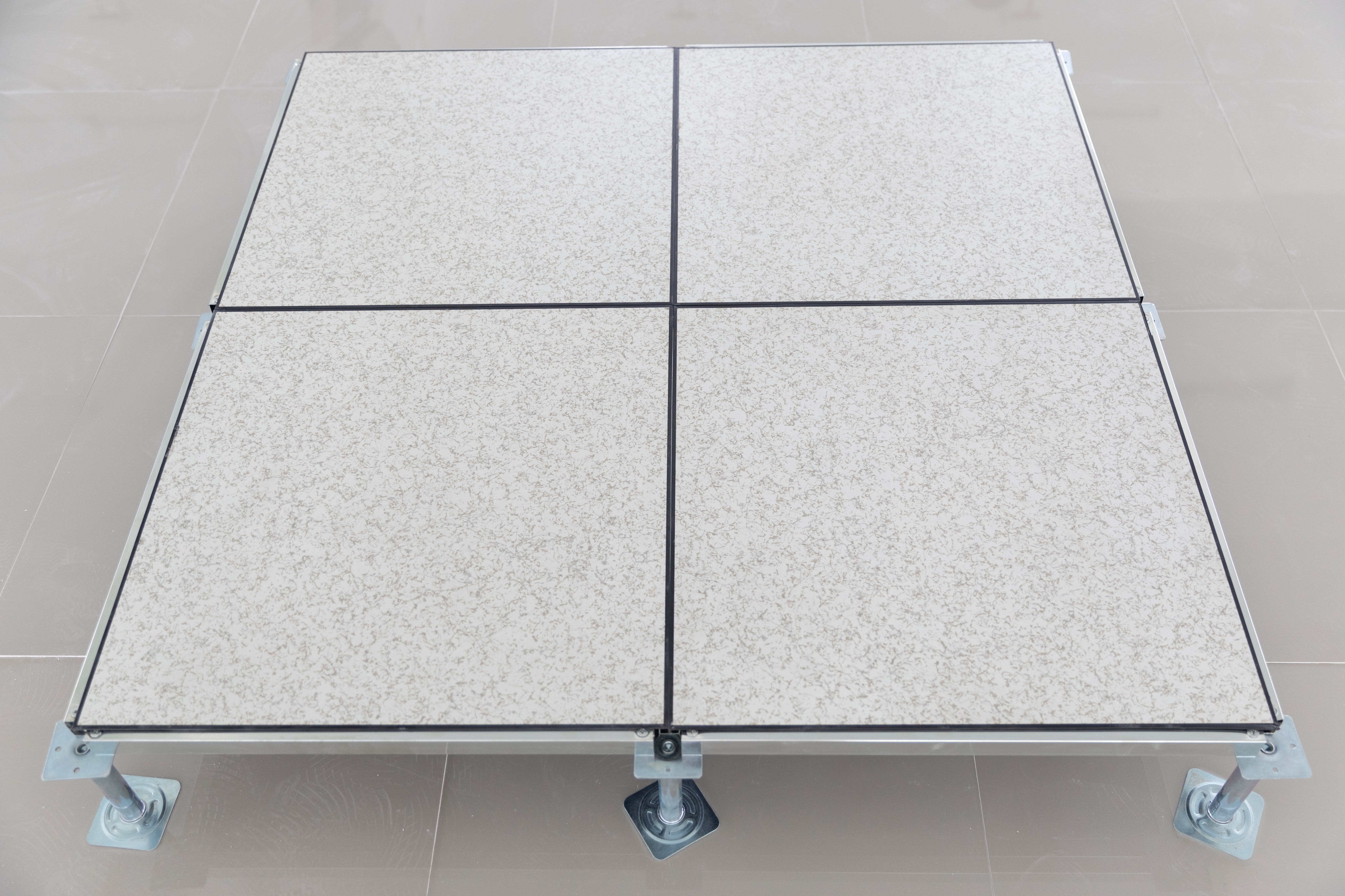 All steel Anti-static raised floor with HPL covering 02