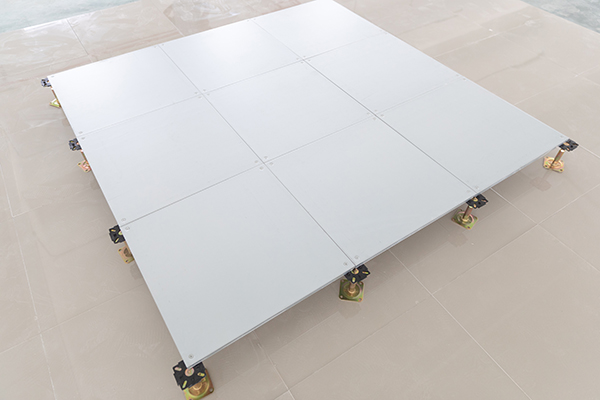 Encapsulated calcium sulphate raised floor 02